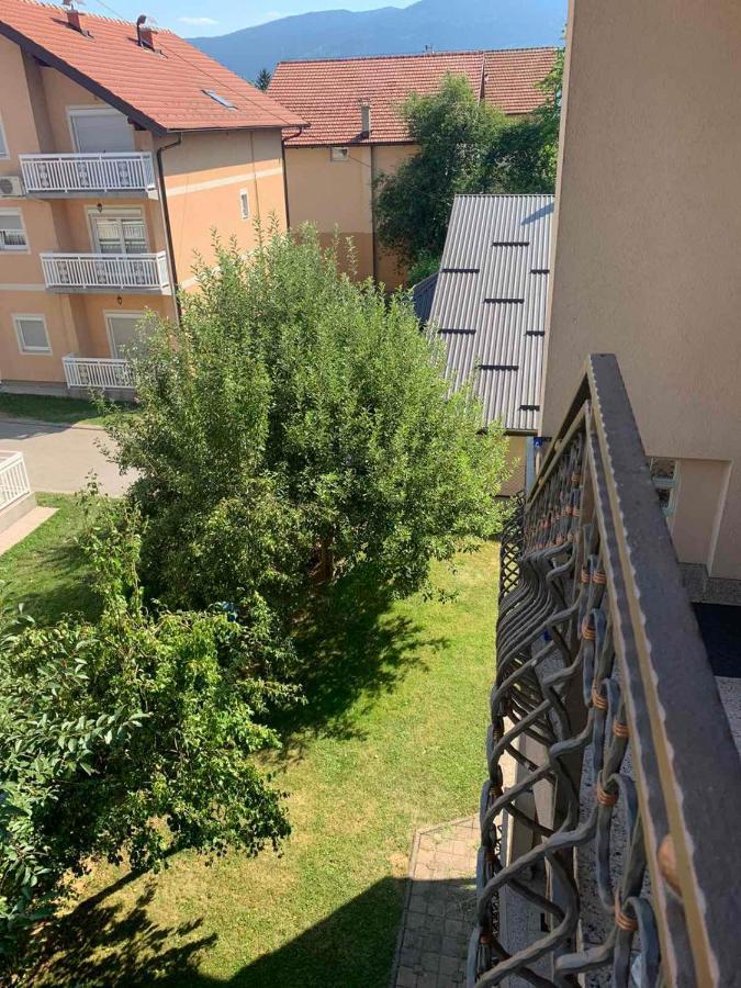 Apartma Arg *